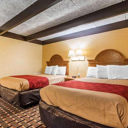 Econo Lodge ニューパルツ エクステリア 写真