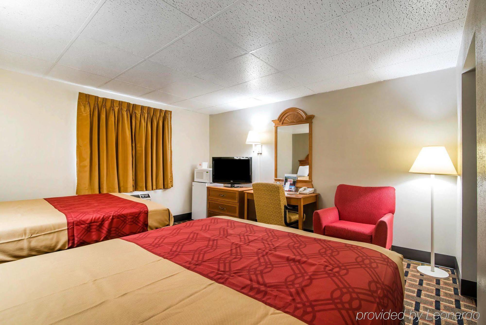 Econo Lodge ニューパルツ エクステリア 写真