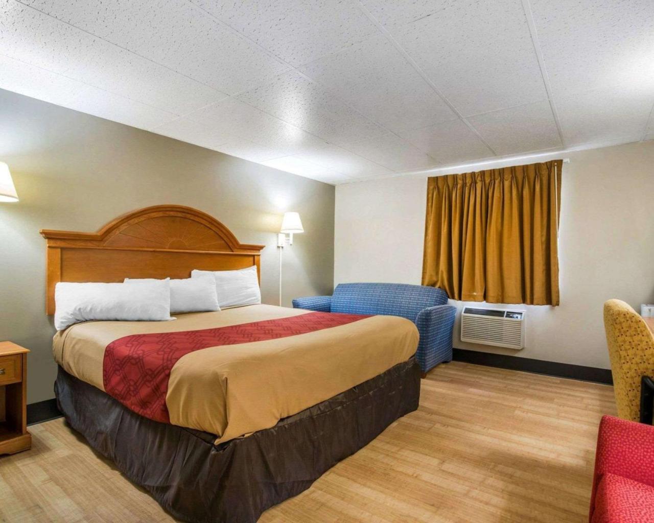 Econo Lodge ニューパルツ エクステリア 写真