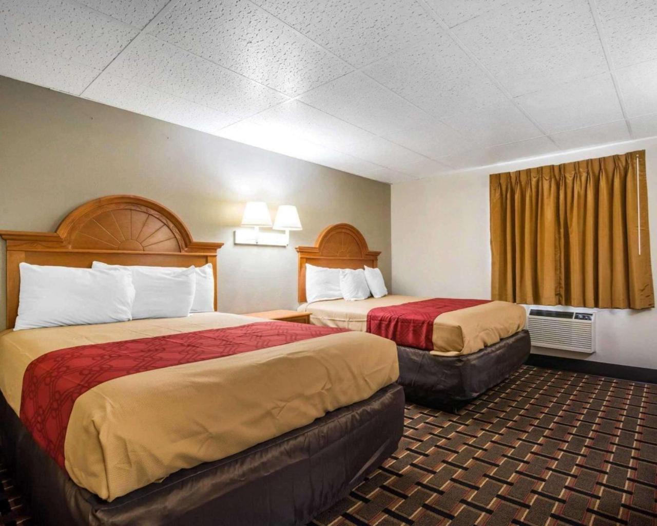 Econo Lodge ニューパルツ エクステリア 写真